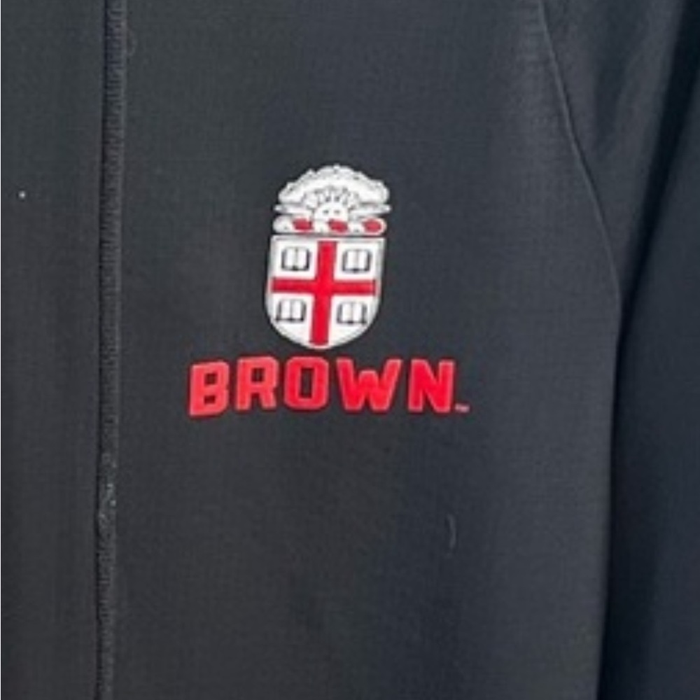 Under Armour  - Brown University sweatshirt